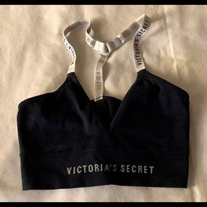 VICTORIA’S SECRET SPORTS BRA